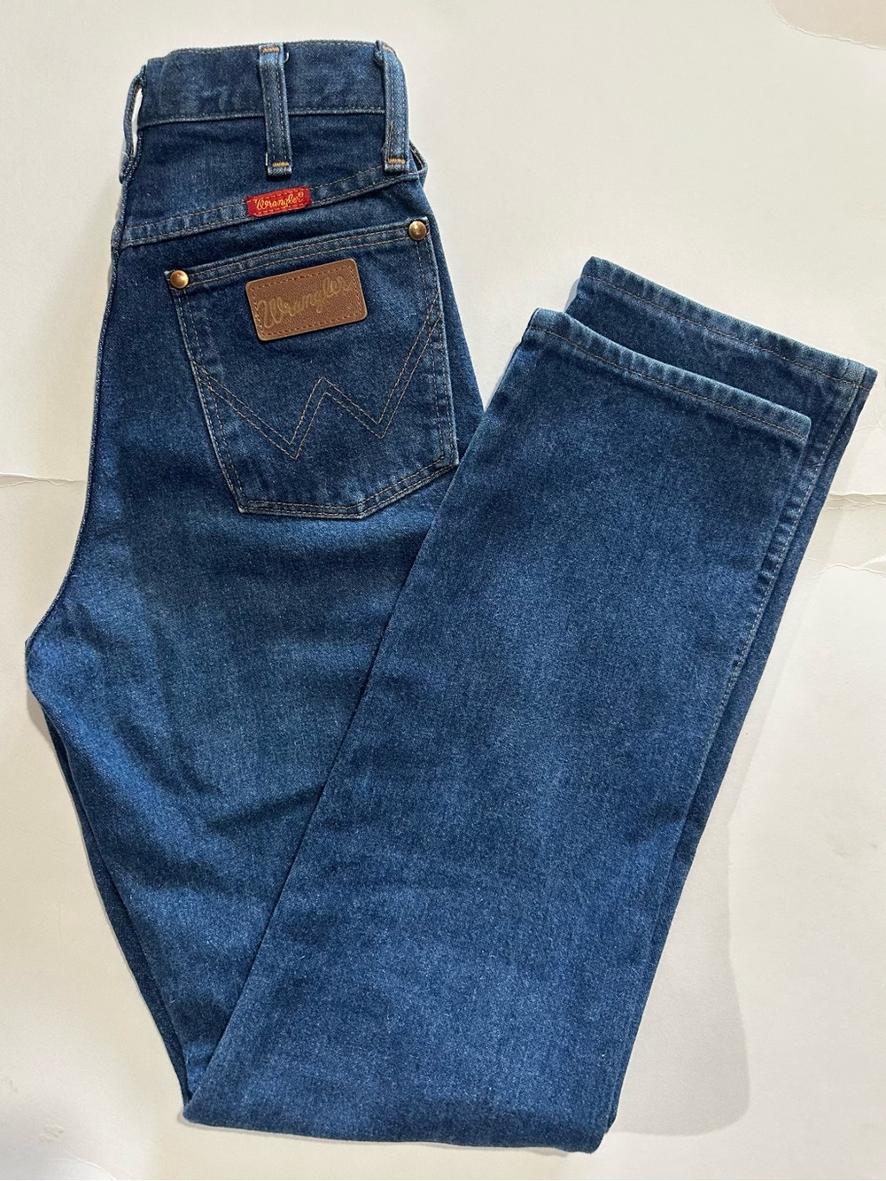 Wrangler Women's Vintage Cowboy Cut High Rise Jeans 5/6 (25" waist)